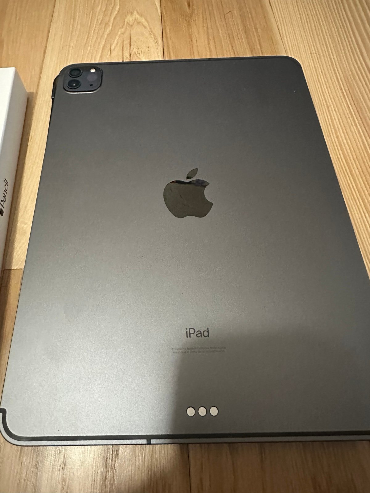 Apple iPad Pro 2nd generation 11-inch 256gb wifi + cellular 7U69