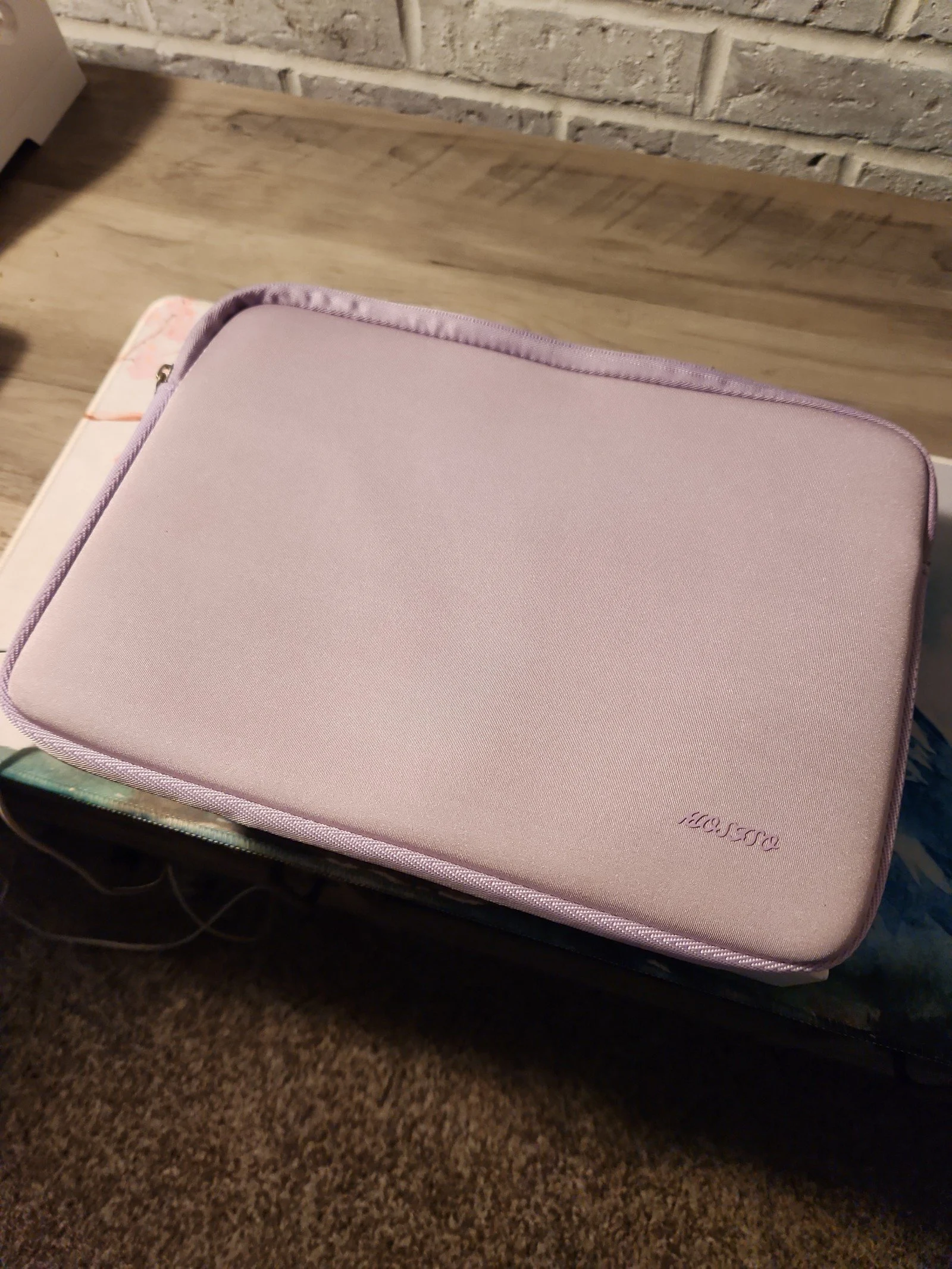 Apple Macbook Air A2337 13in.  M1 3.2 GHz  1TB SSD 5M56