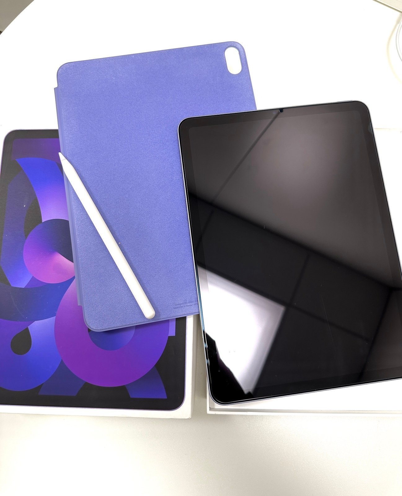 Apple iPad Air 5th Generation 64 GB in Purple 6L91