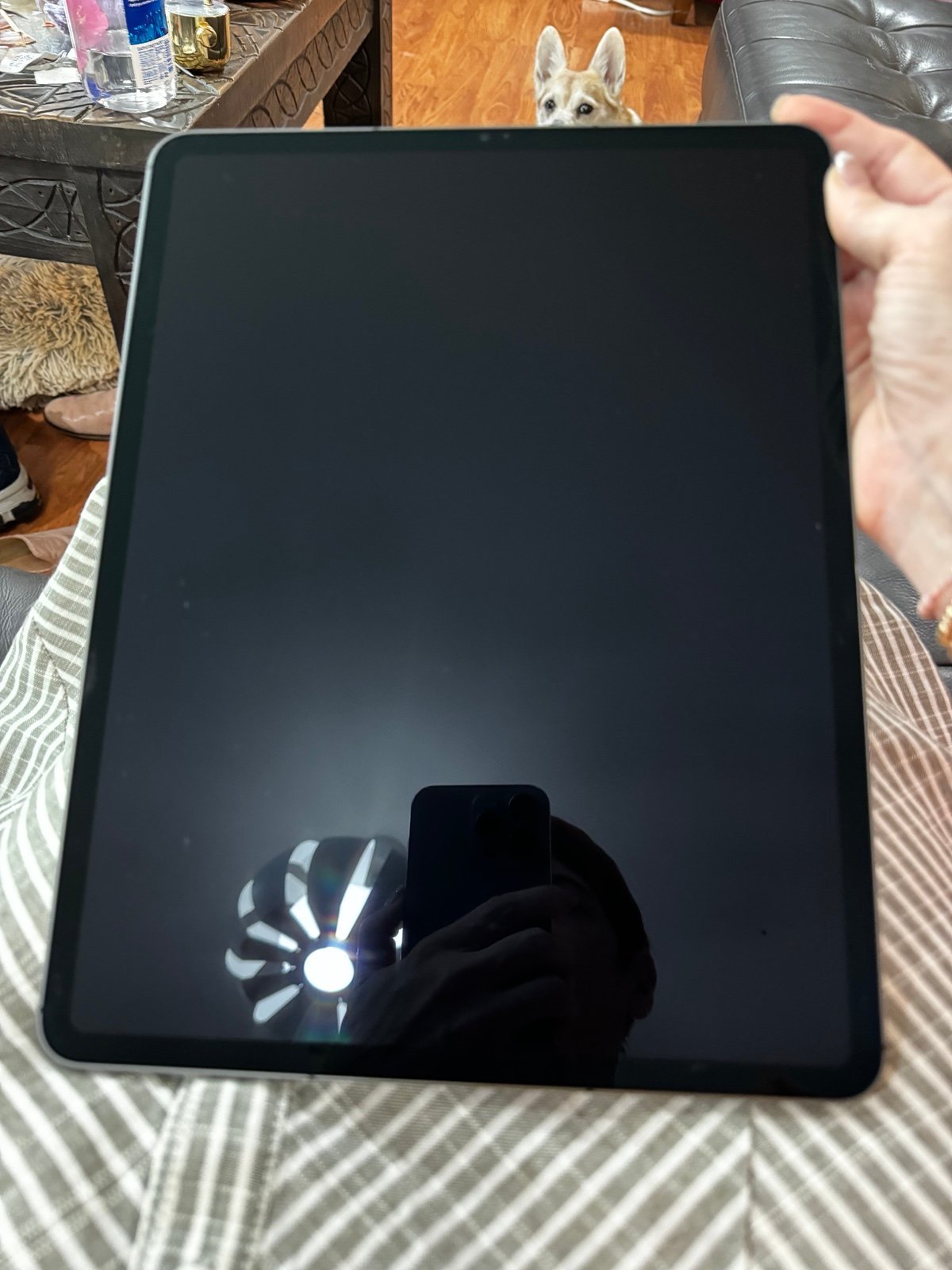 ipad pro 5th gen 12.9 inch 2TB w Magic Keyboard 9H13