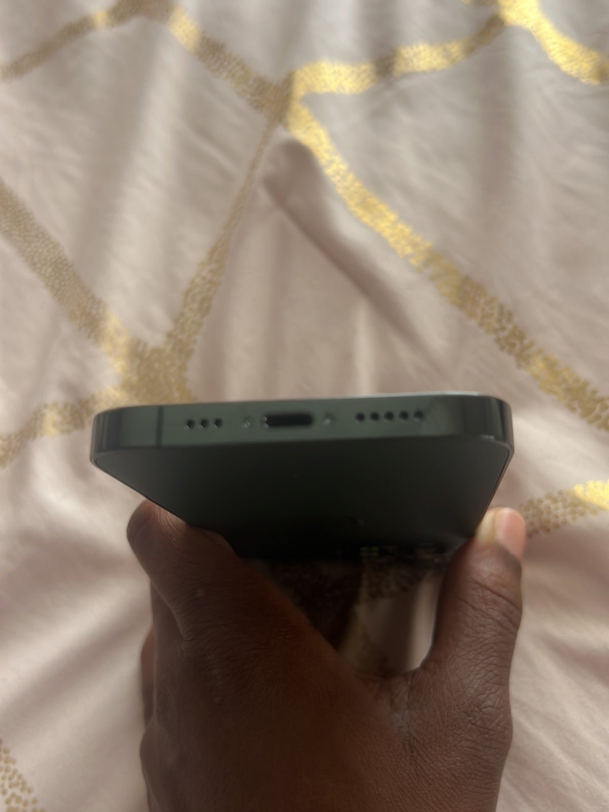 Apple iPhone 13 Pro Alpine Green 3A12