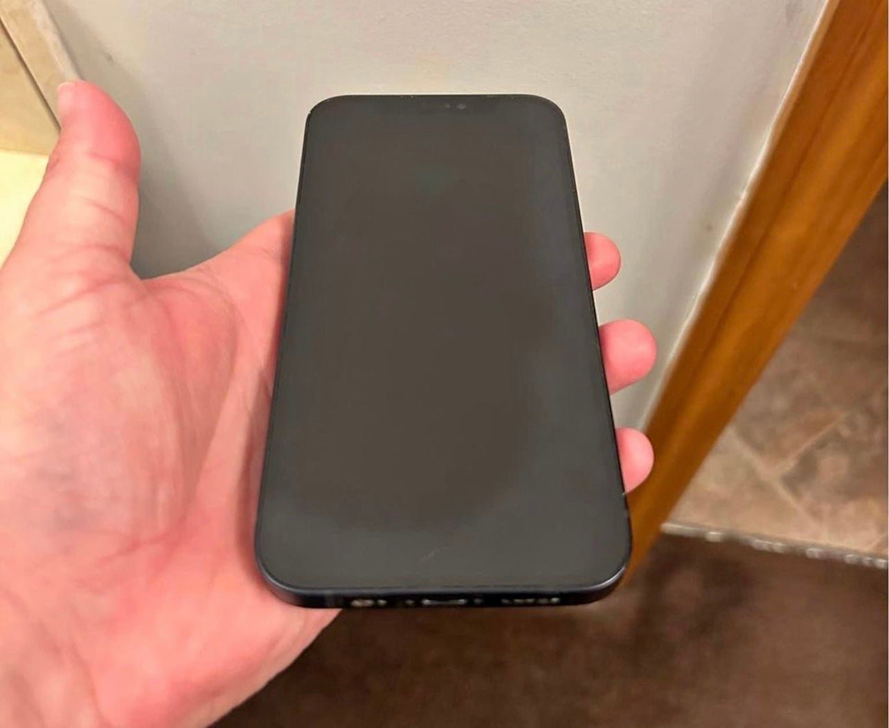 TMobile/Sprint/Metro iPhone 12 64GB 7C79