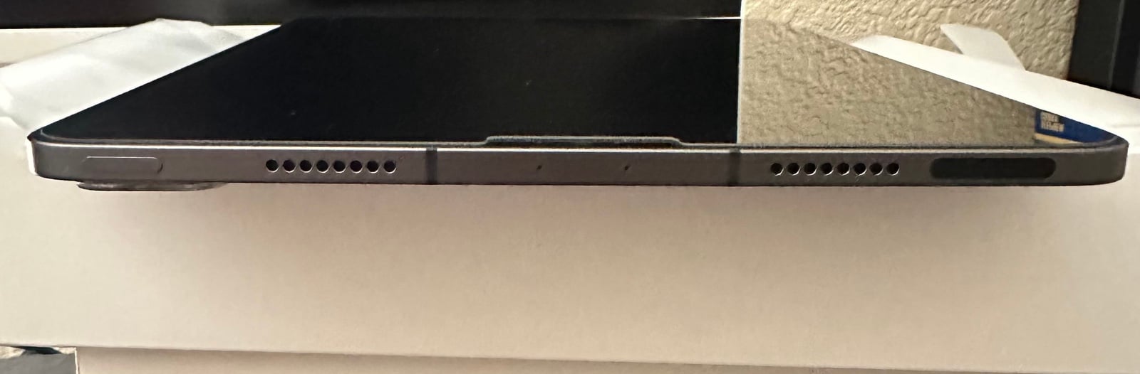 IPad Pro 11 inch 3rd generation 5g unlocked 3M97