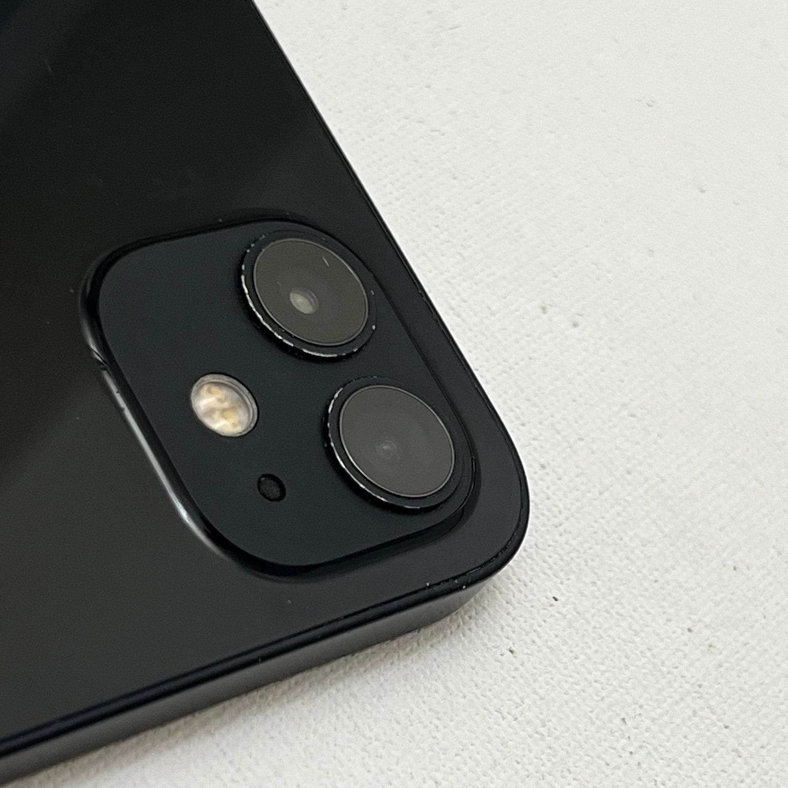 Apple iPhone 12 64gb Unlocked 79% Battery Health 3Z25