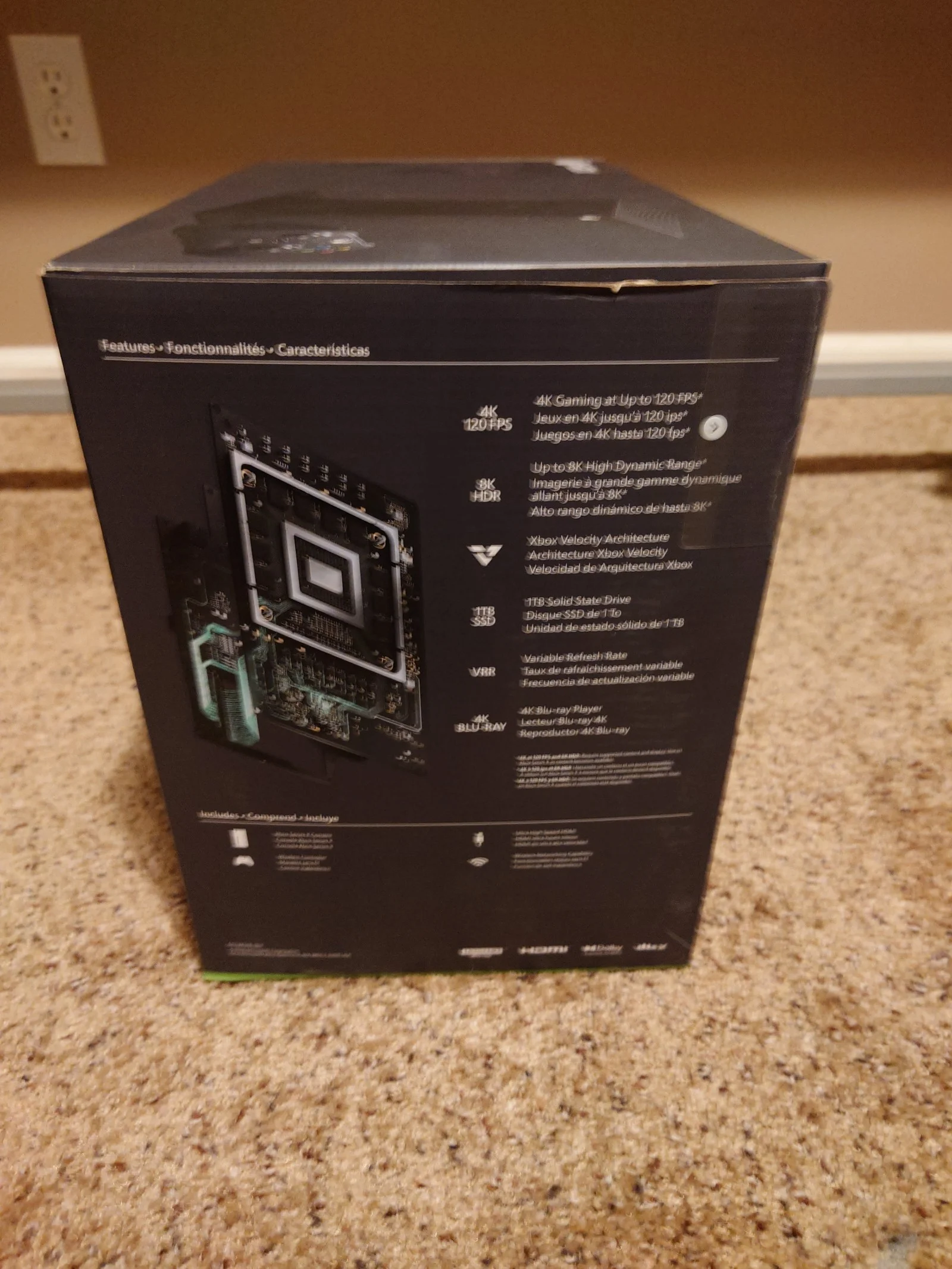 Xbox Series X console. New in box 5O27