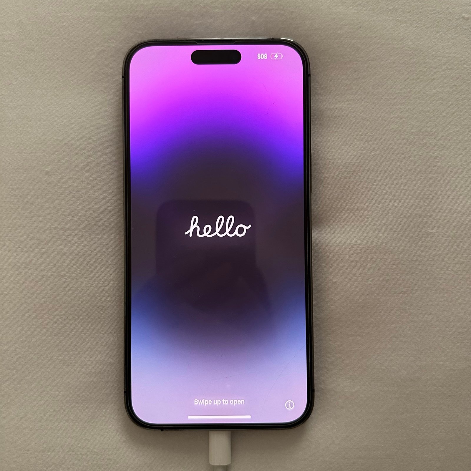 Apple iPhone 14 Pro Max 256 GB in Deep Purple 5W53