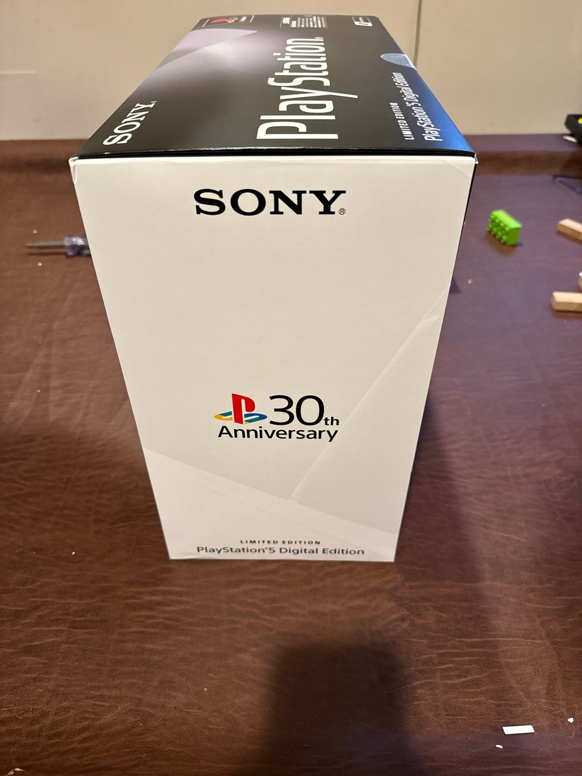 PlayStation 5 30th anniversary edition 7C12
