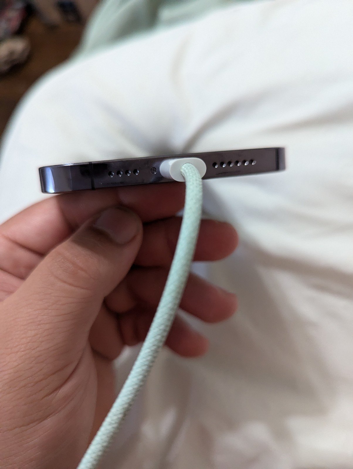 Apple iPhone 14 Pro Max 1 TB in Deep Purple for Unlocked 2T61