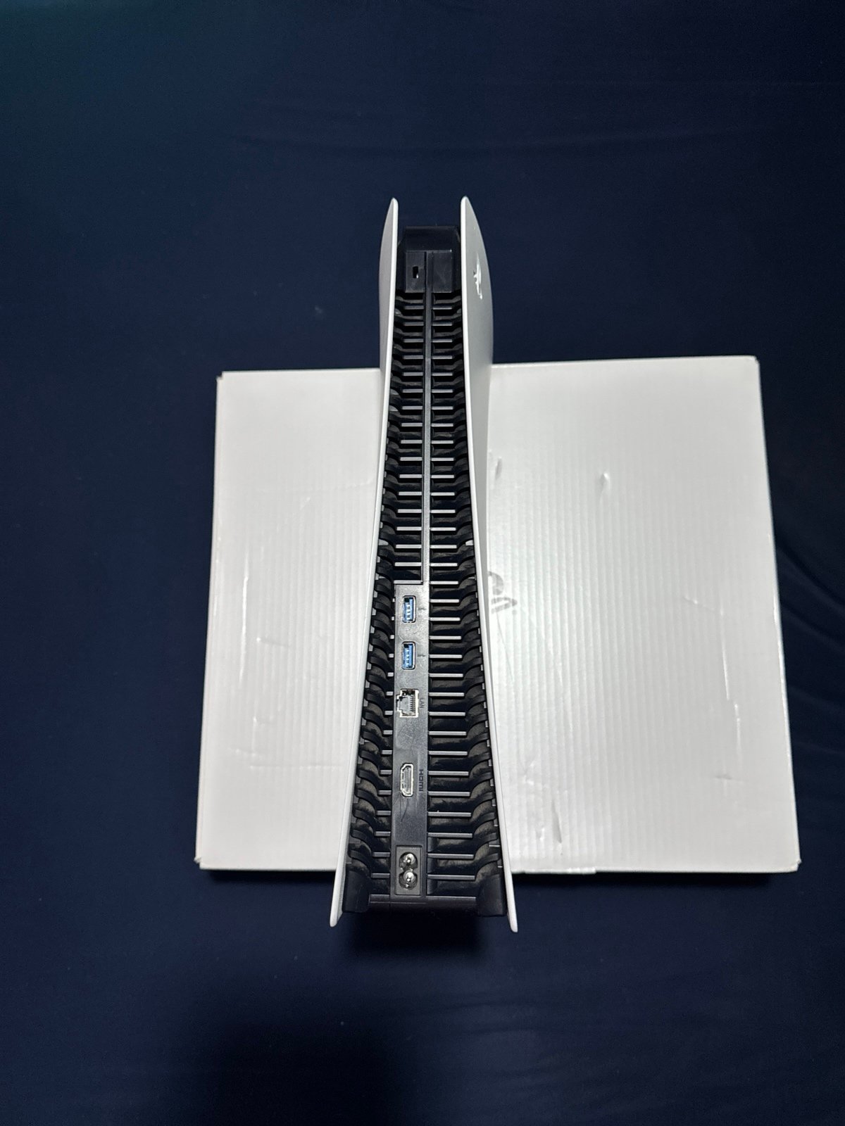 PlayStation 5 Digital Edition Console 8O11