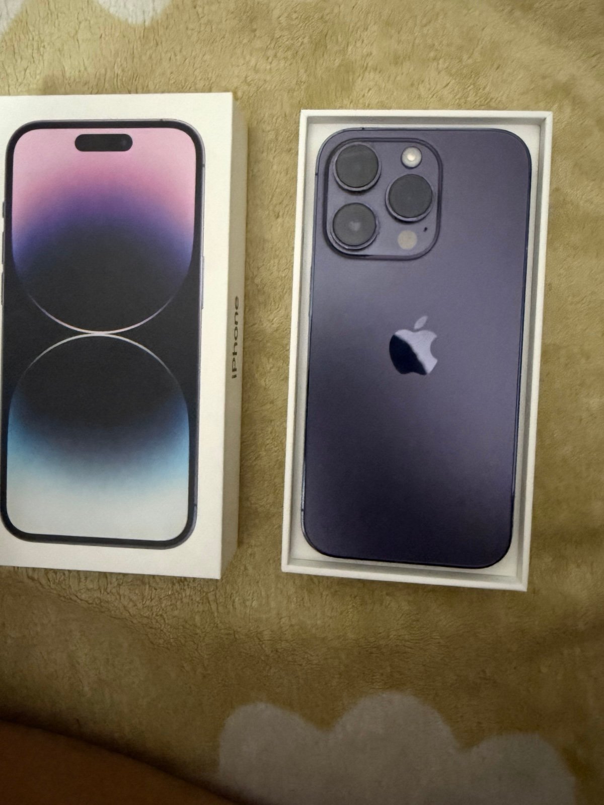 Apple iPhone 14 Pro 128 GB in Deep Purple for Unlocked 1S32