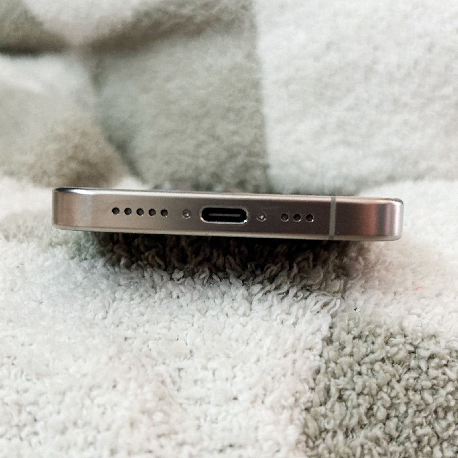 iphone 15 pro 128gb 6P67