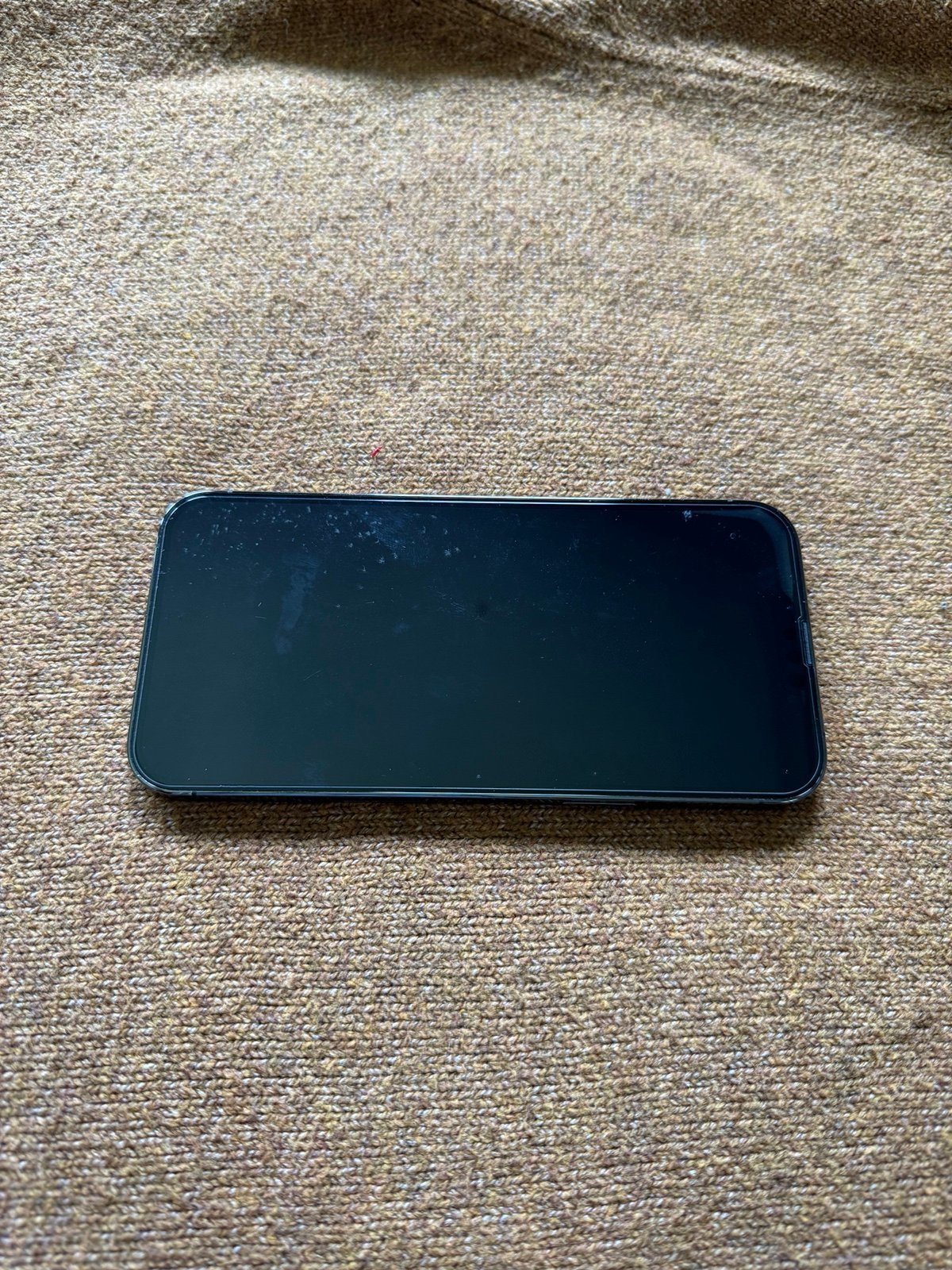 iPhone 13 Pro Max 8B57