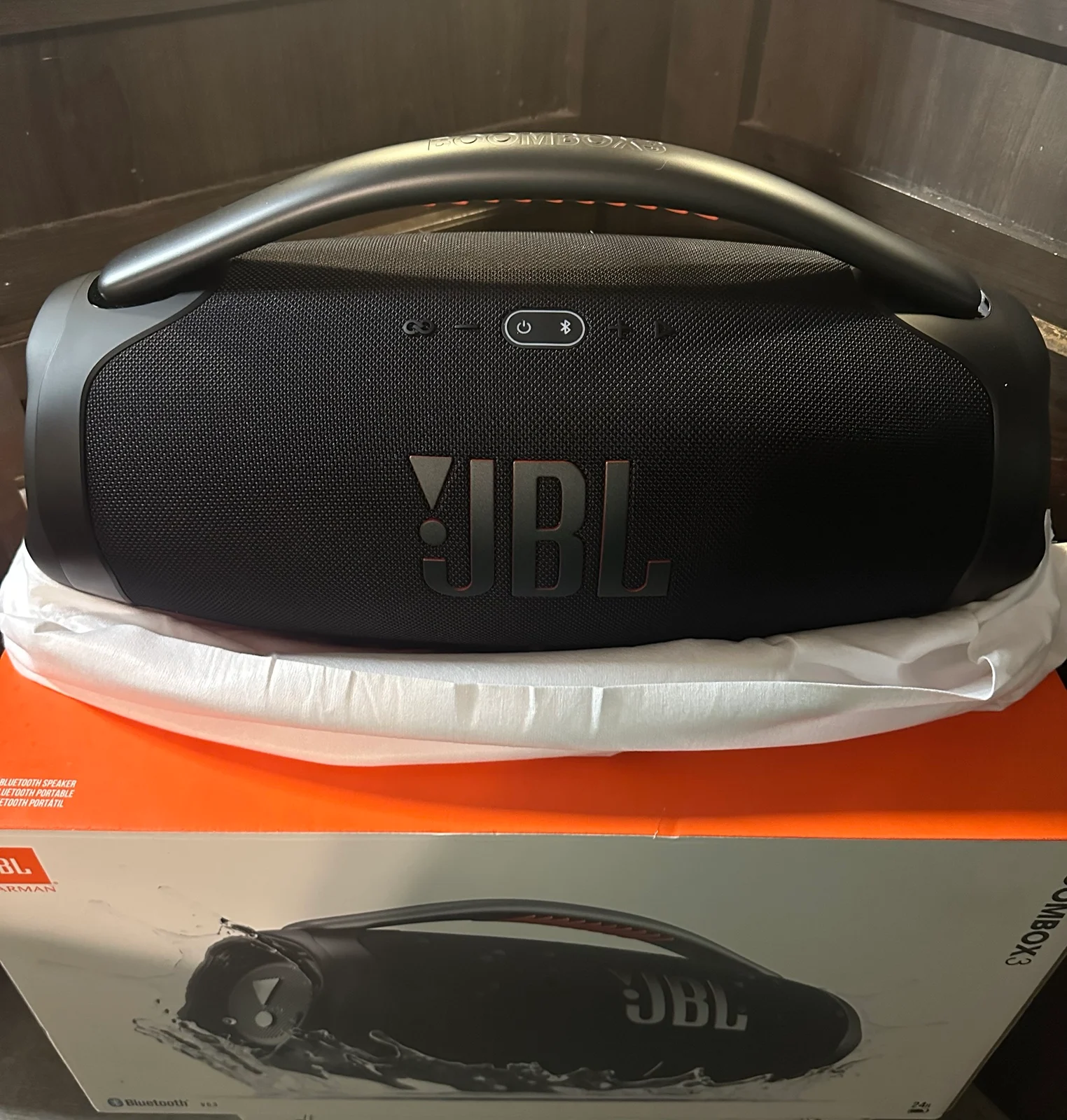 JBL speaker boombox 3