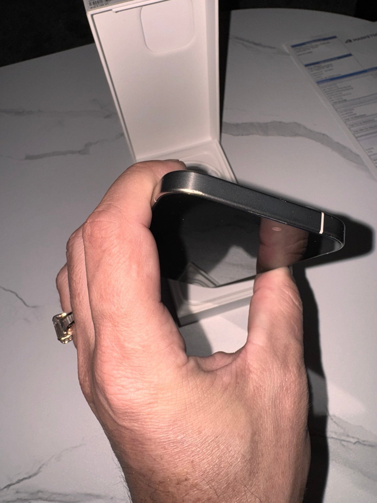 iPhone 15 pro VERIZON 6J13