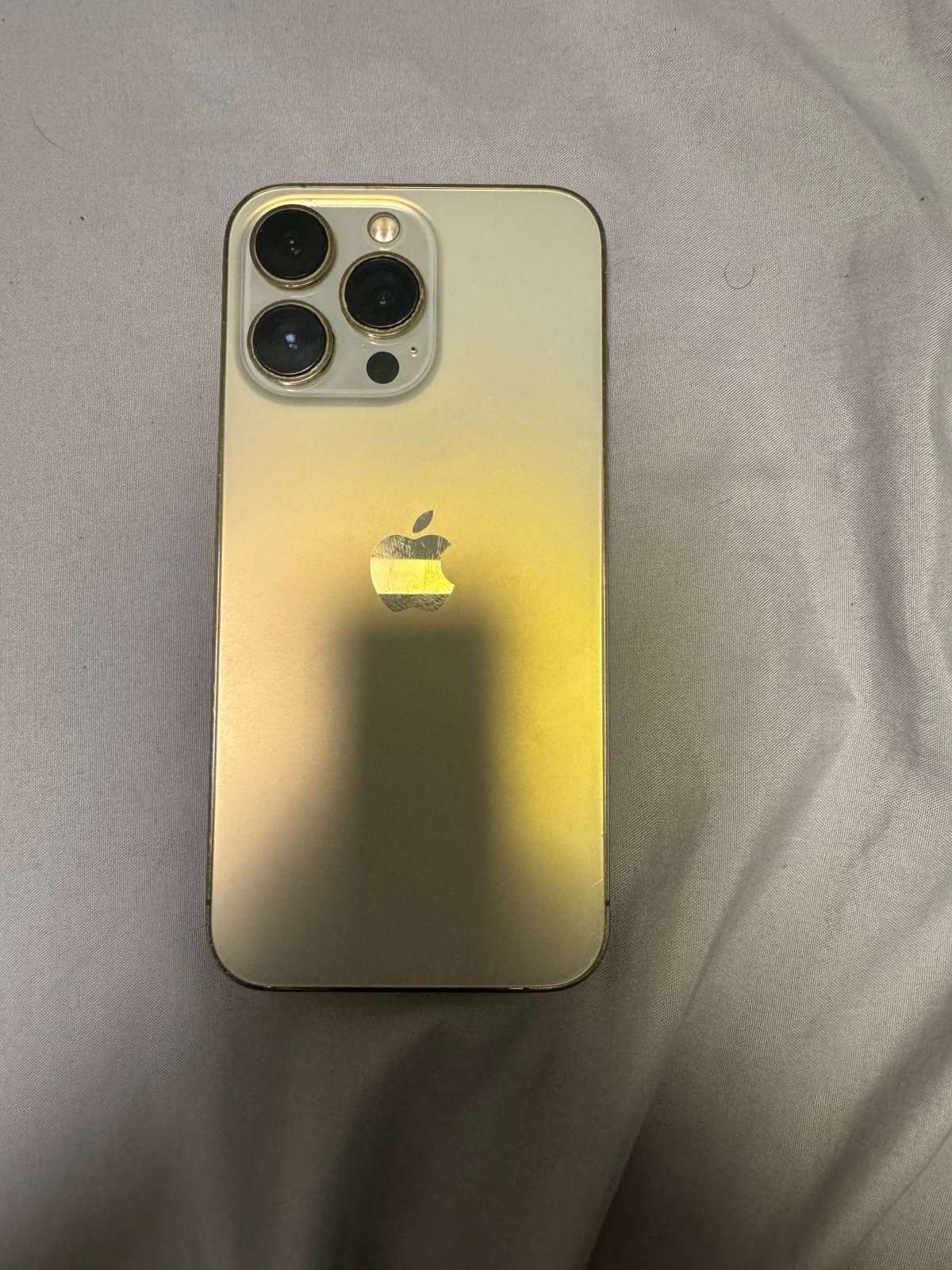 iPhone 13 Pro 2F51