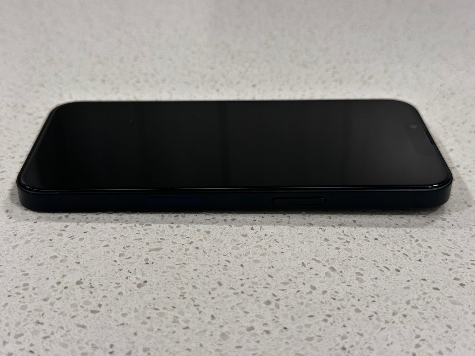 Apple iPhone 13 128 GB Unlocked (Open Box) 8J81