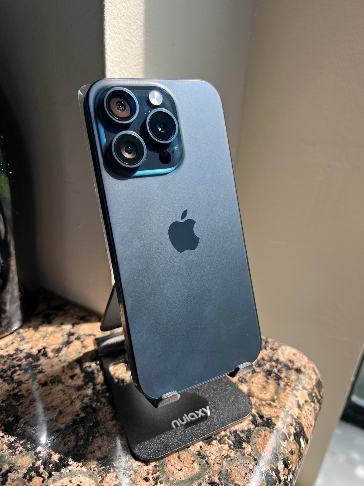 iphone 15 pro 128gb unlocked blue titanium 5E63