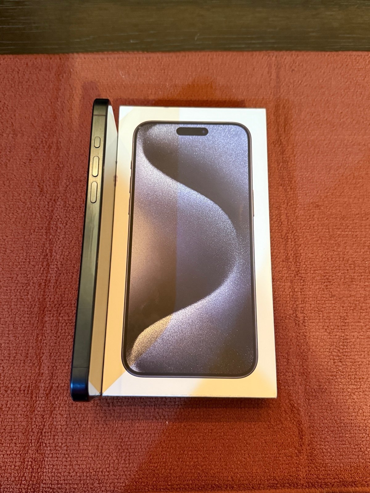 Apple iphone 15 pro max phone 256gb 2U88