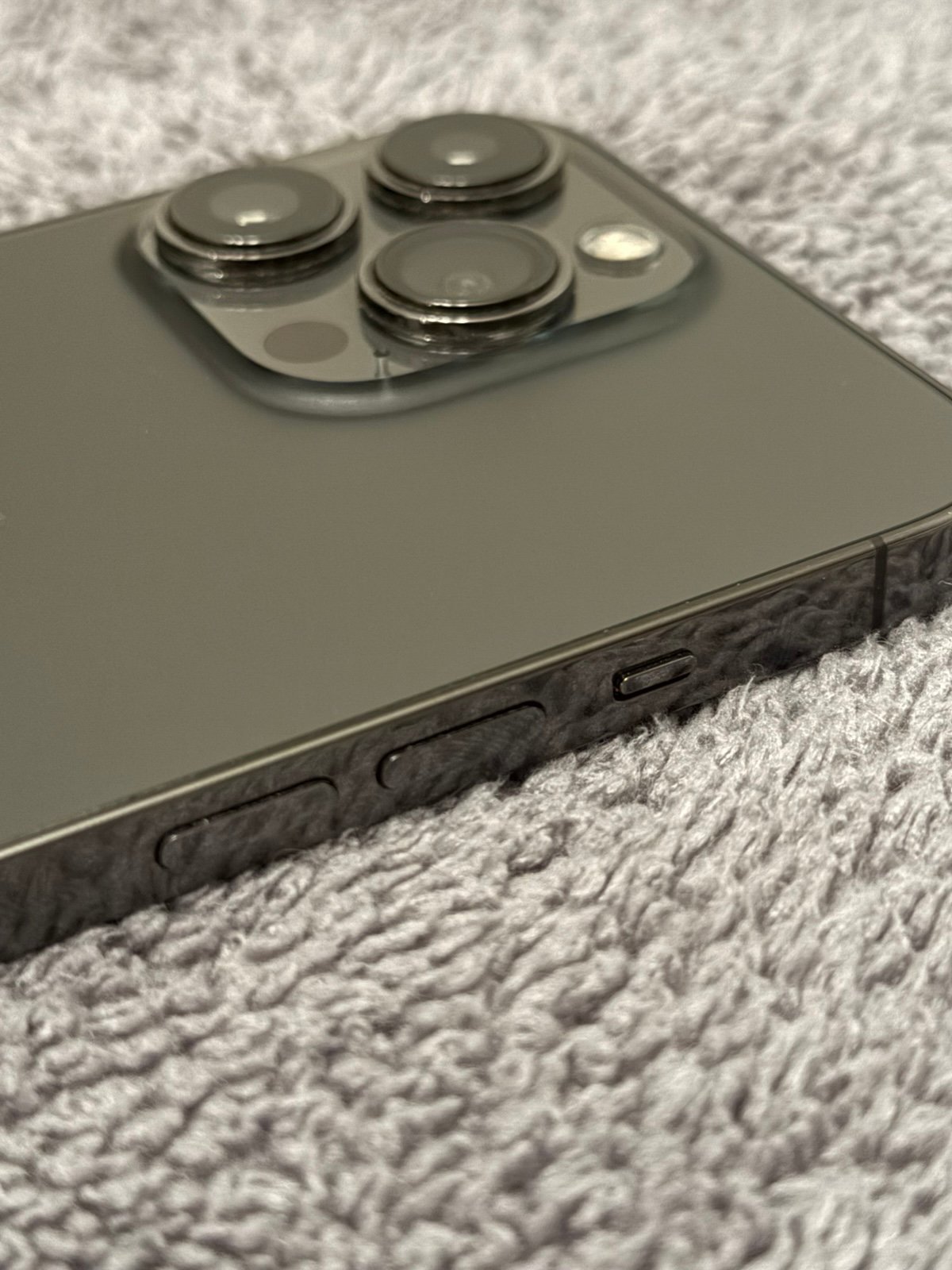 Apple iPhone 13 Pro 256 GB in Graphite Unlocked 2G61