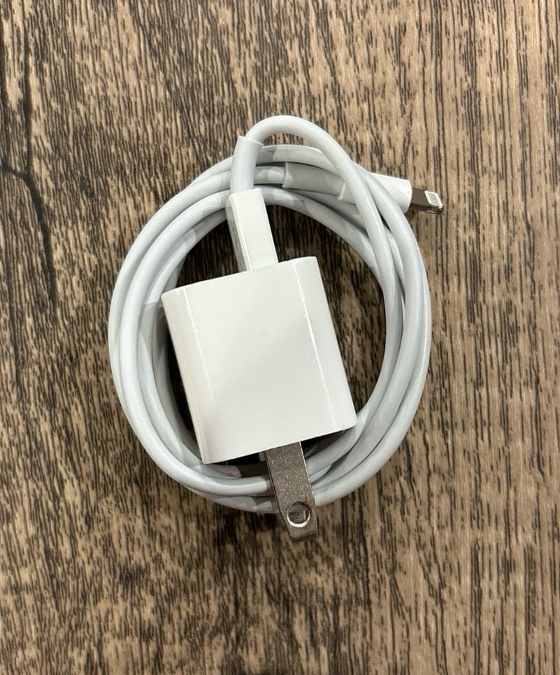 iPhone 13 128GB Unlocked w/ Charger & Original Box 5T99