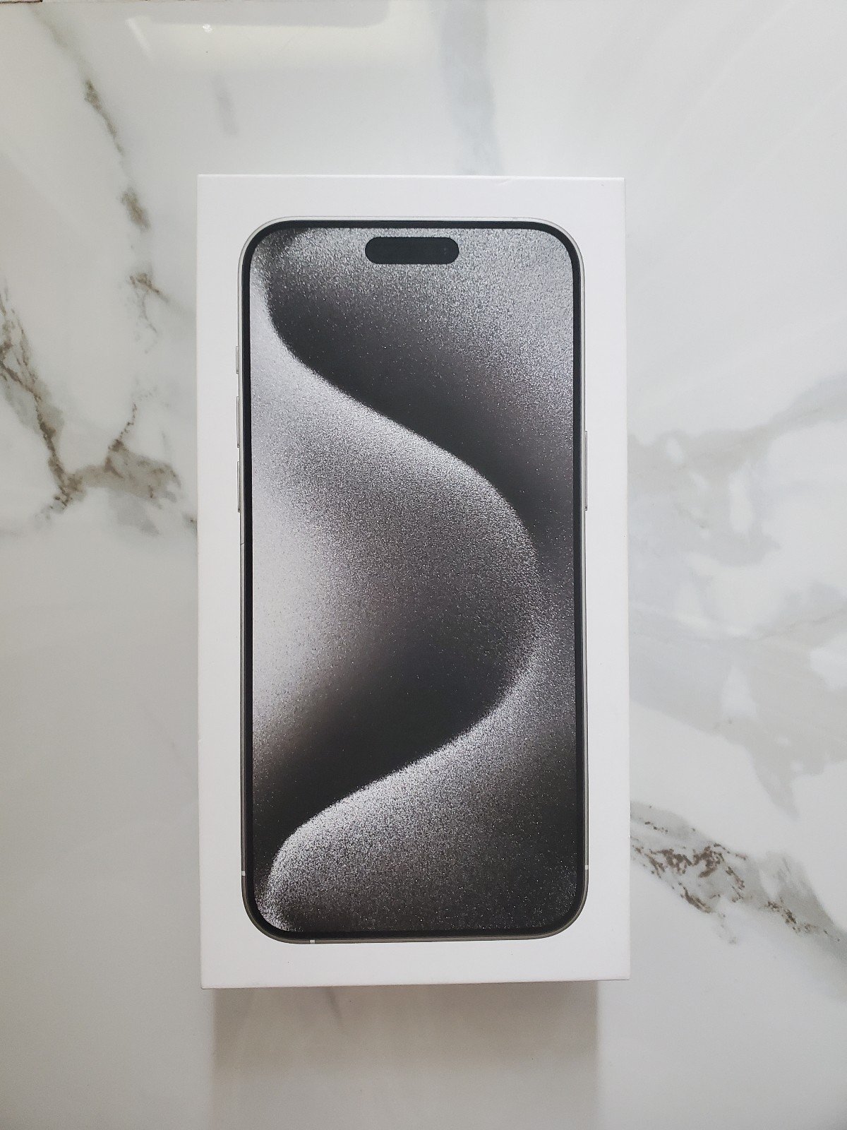 Apple iPhone 15 Pro Max 3V21