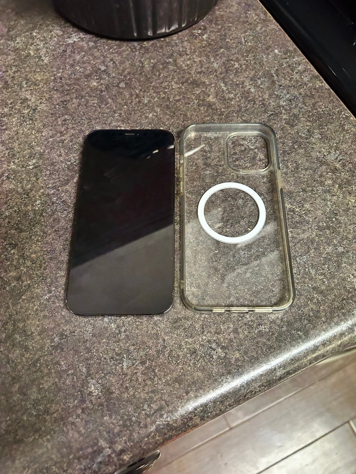 iPhone 12 Pro Max Tmobile 2Z77