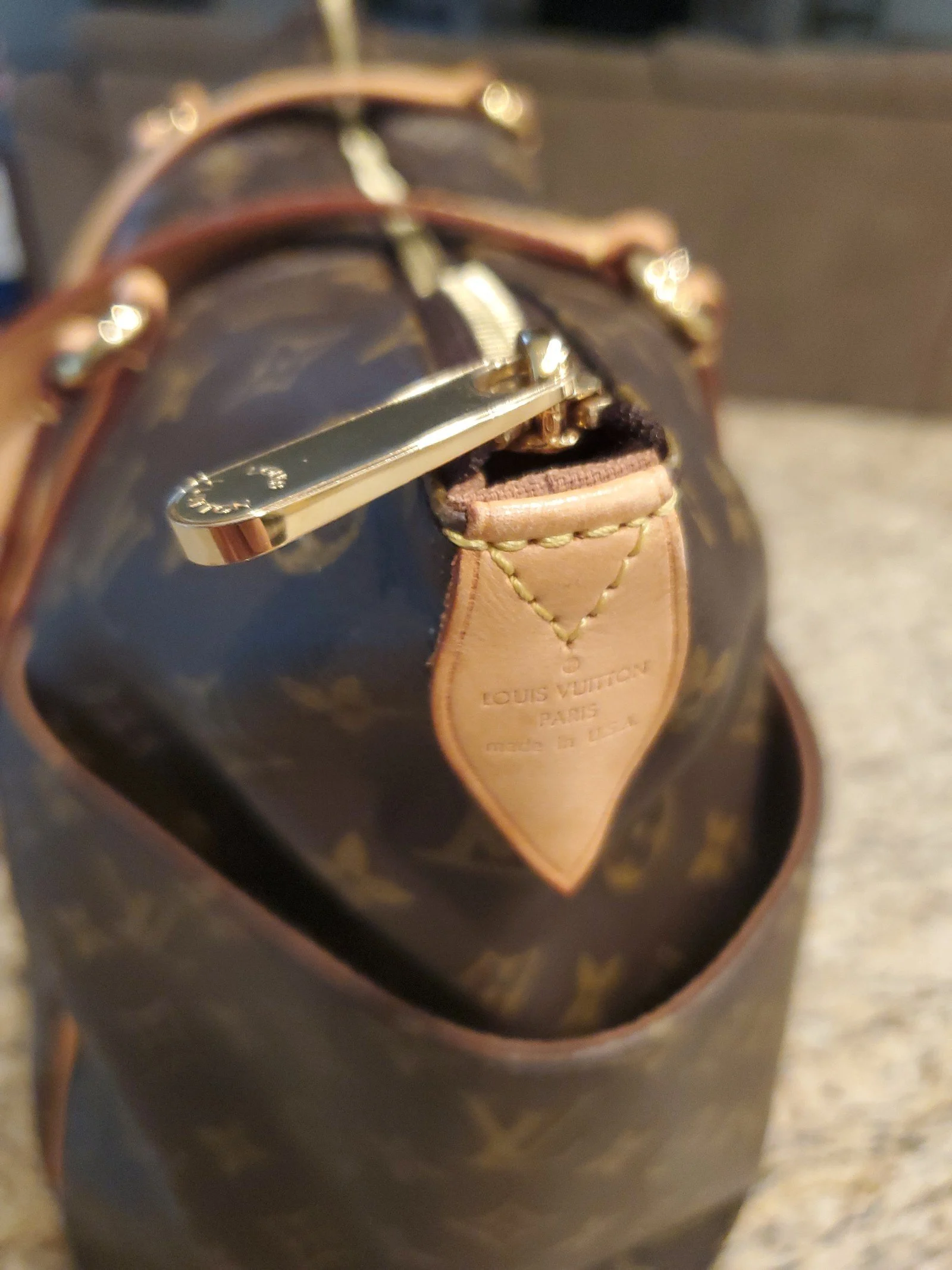 Louis Vuitton Monogram Totally GM Tote Bag in LIKE NEW CONDITION