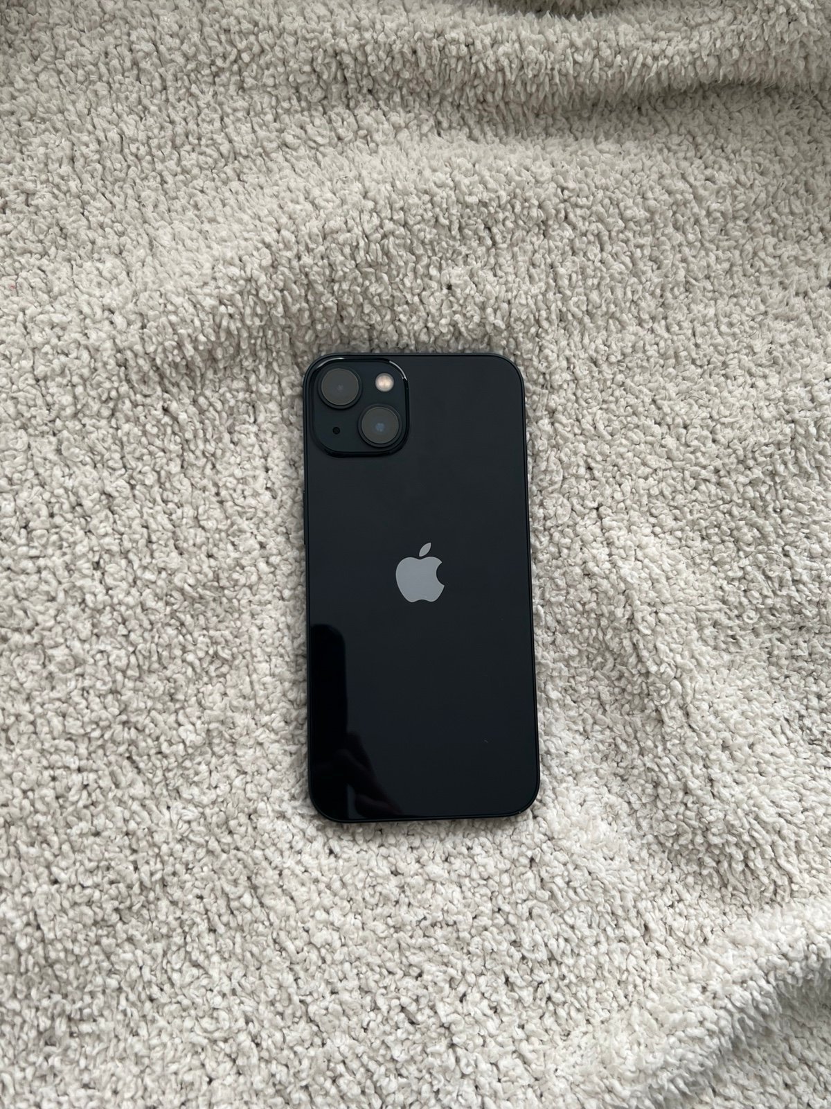 iPhone 13 256 gb 5S29