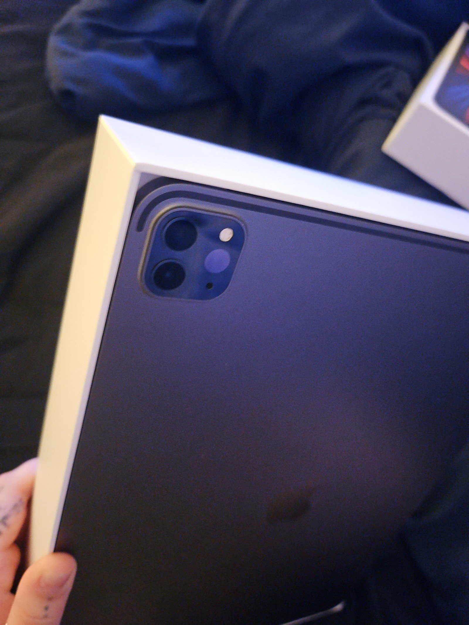 Apple iPad Pro 5th Generation 128 GB 1J53