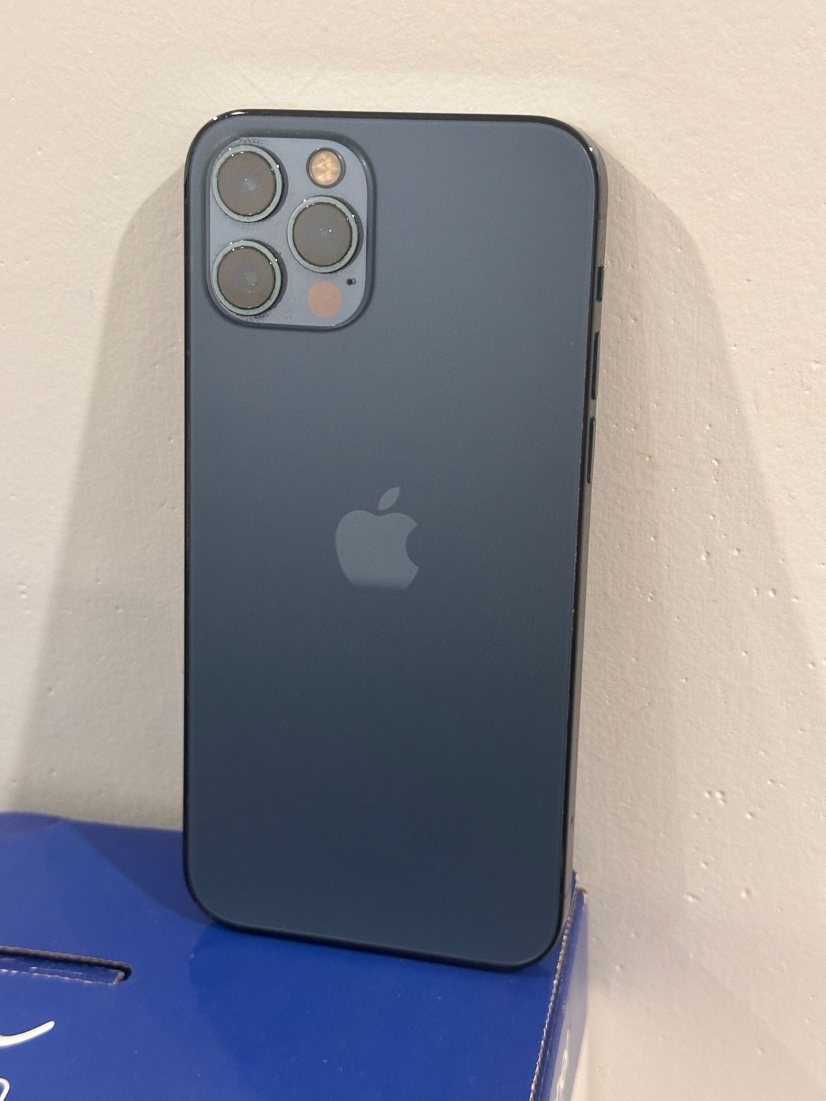 Unlocked Apple iPhone 12 Pro 512GB 2Z67