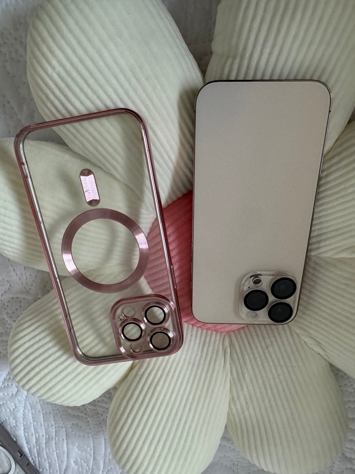 iPhone 14 Pro Max 1M37