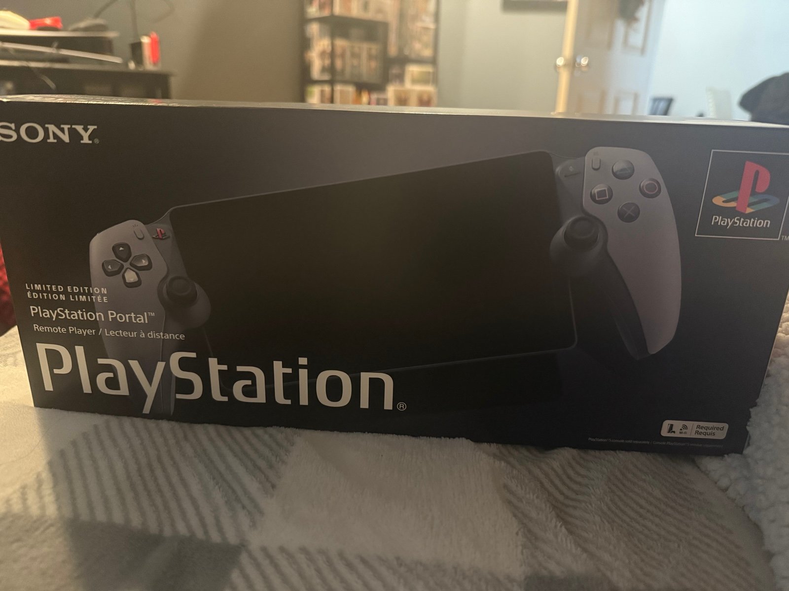 Playstation Portal 30th Anniversary Limited Edition Sony PS5 2W76