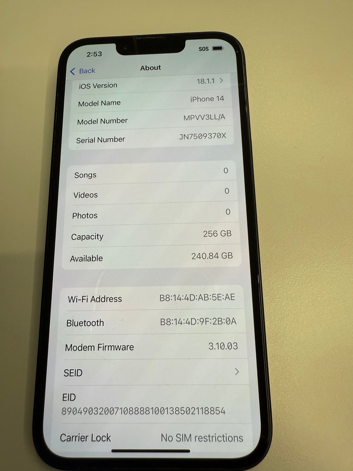 iPhone 14 256 gb- unlocked 2J63