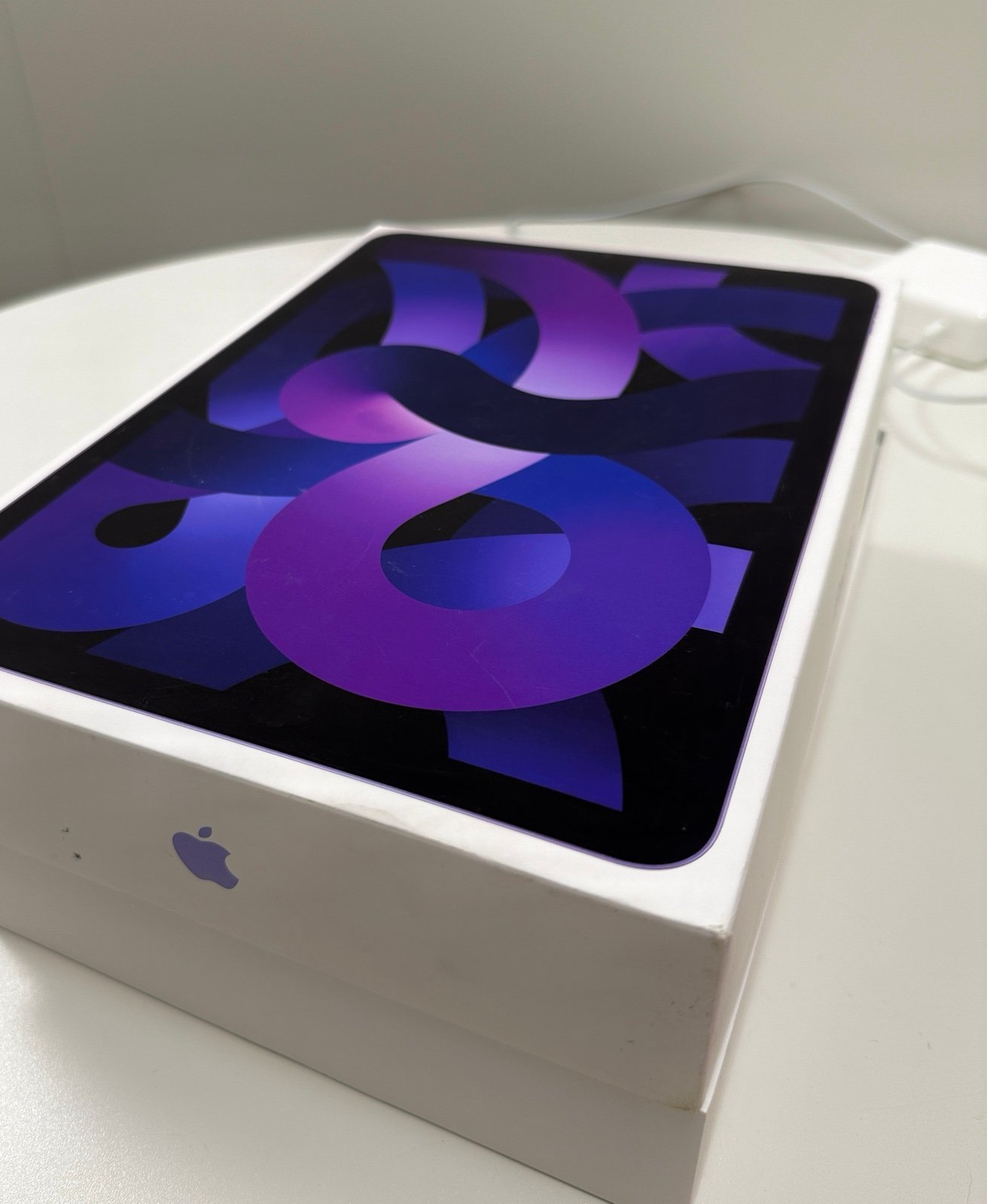 SOLD - Apple iPad Air 5th Generation 64 GB in Purple