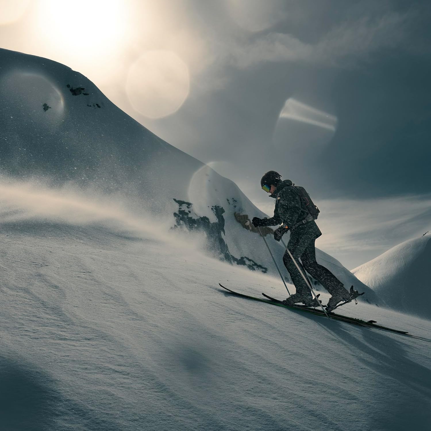 Garmin fēnix® 8 – 51 mm, AMOLED, Sapphire, Premium Multisport GPS Smartwatch, Long-Lasting Battery Life, Dive-Rated, Built-in LED Flashlight, Titanium with Spark Orange/Graphite Band