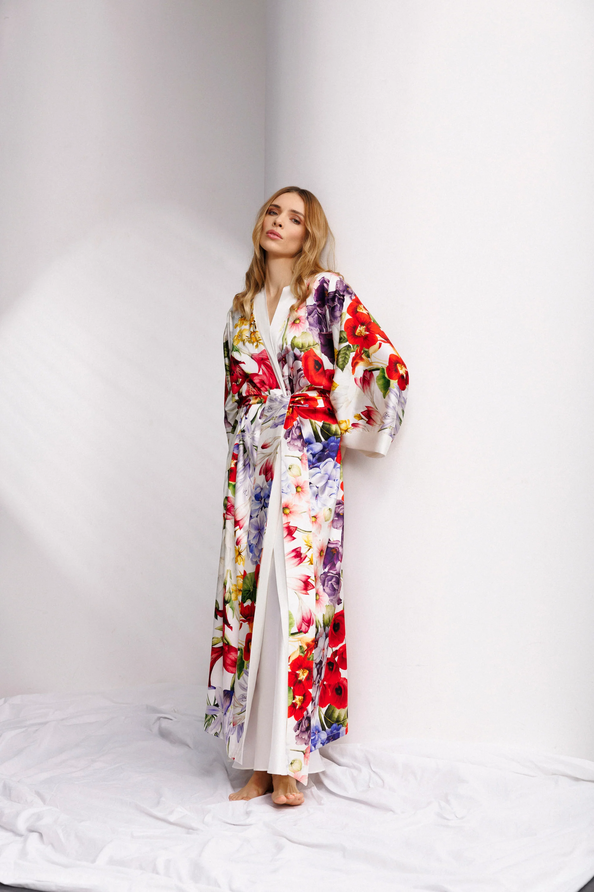 Wild Bloom Long Robe in White