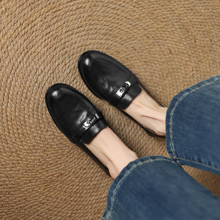 Olen Genuine Leather Shoes