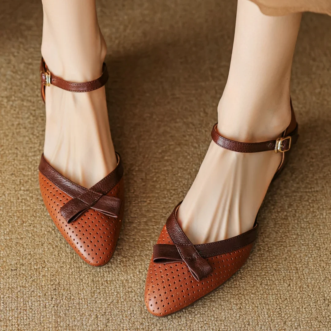 Levi Genuine Leather Pumps