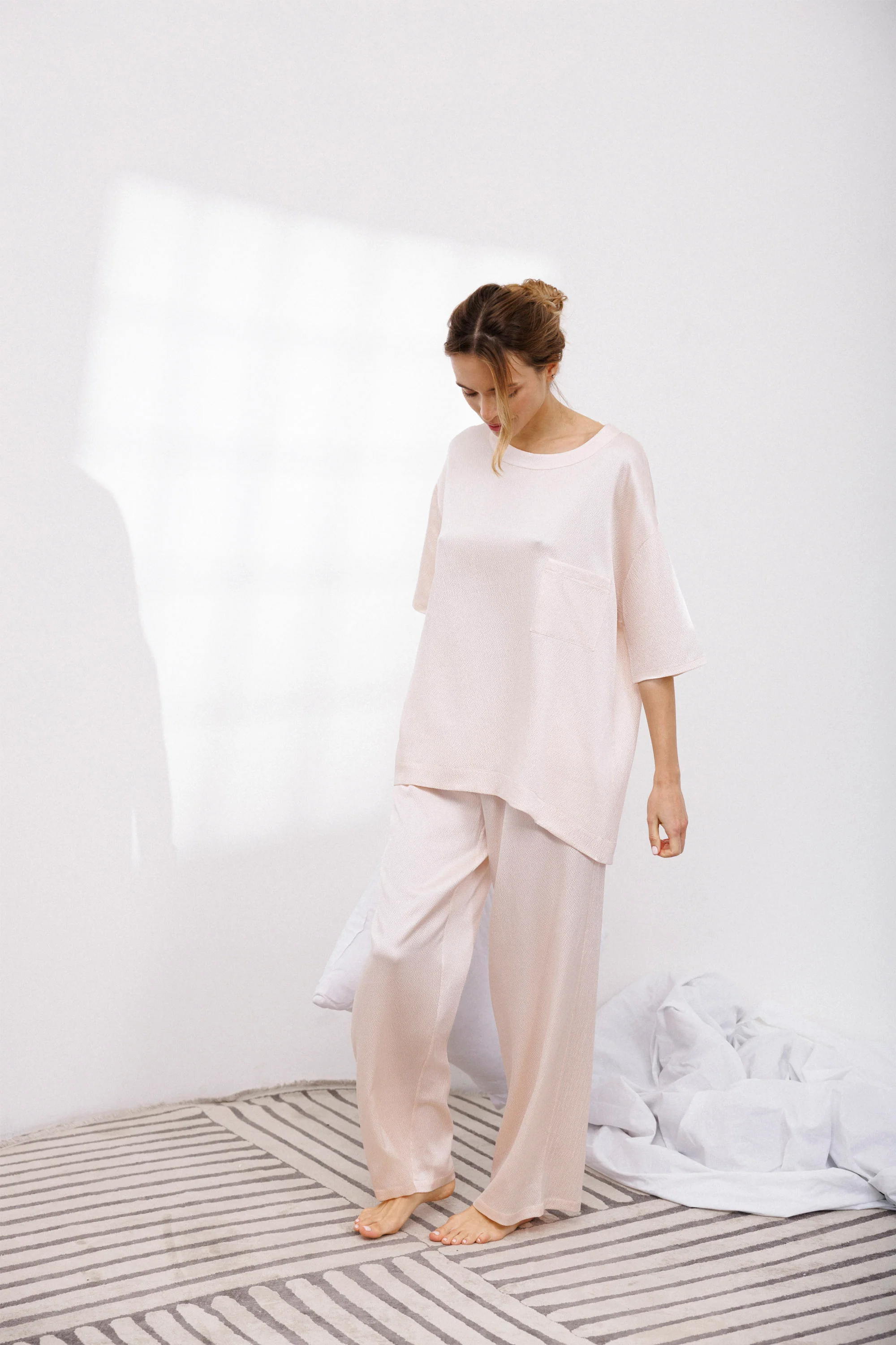 Bubble Silk Relaxed Pants in Powder