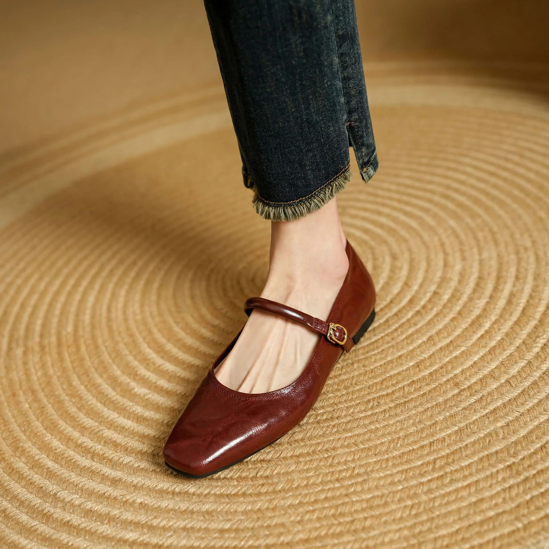 Islae Genuine Leather Flats