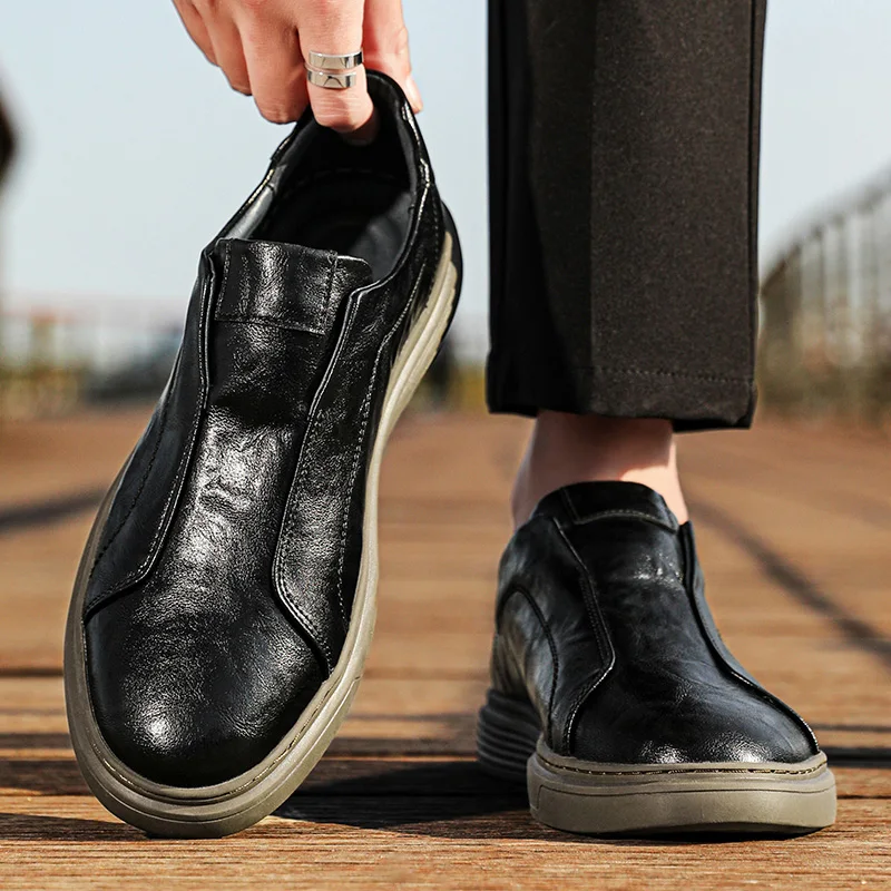 Calex Genuine Leather Sneakers