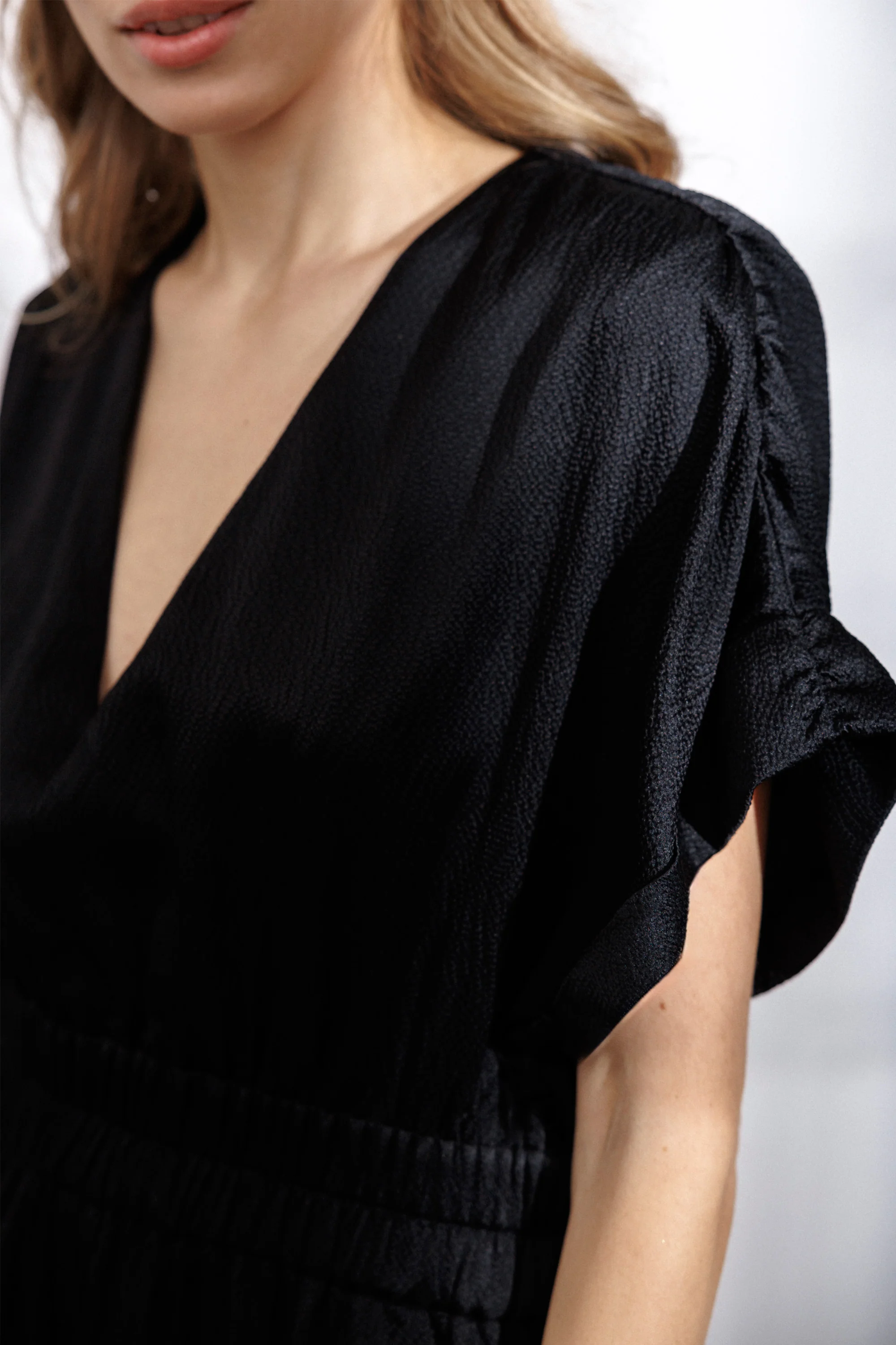 Bubble Silk Romper in Black