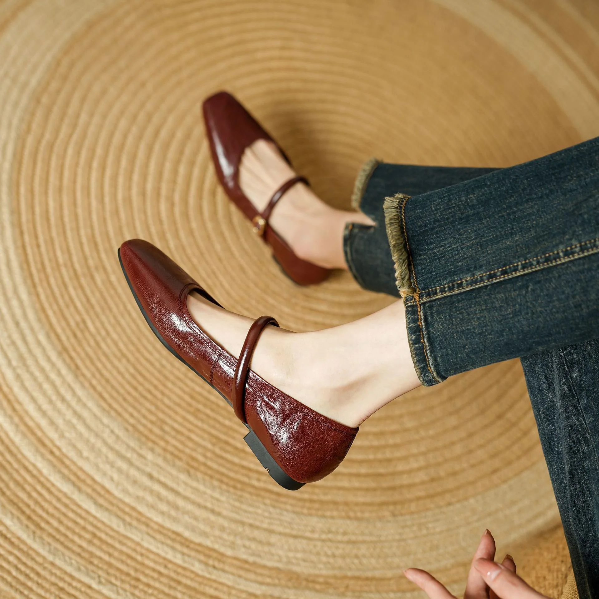 Islae Genuine Leather Flats