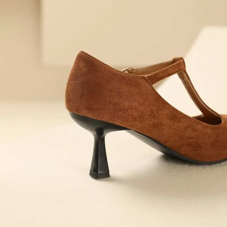 Vistra Leather Heels