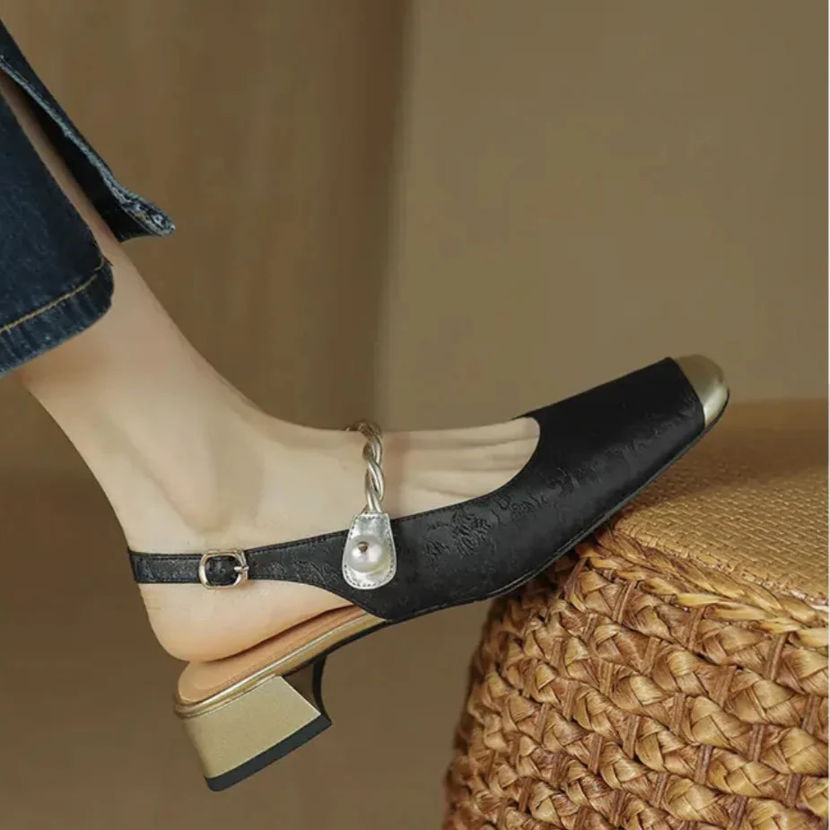 Raila Slingbacks