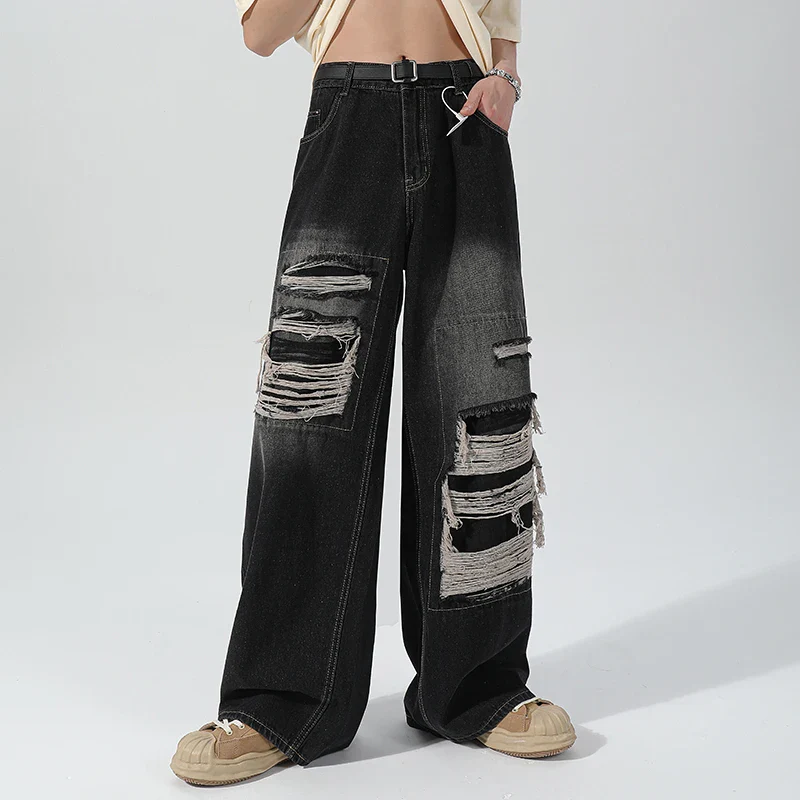 Teji Distressed Jeans