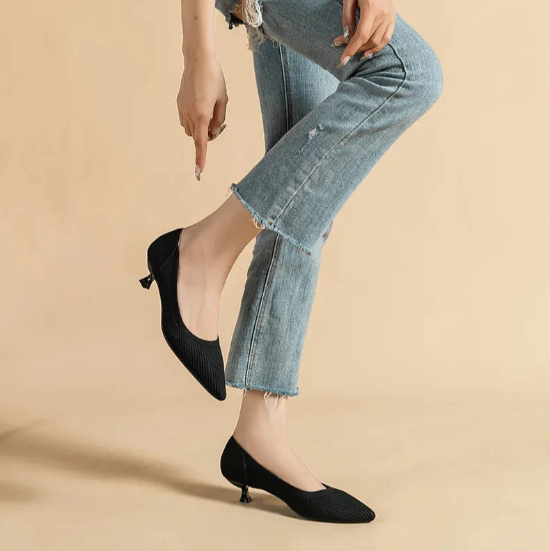 Liena Kitten Pumps