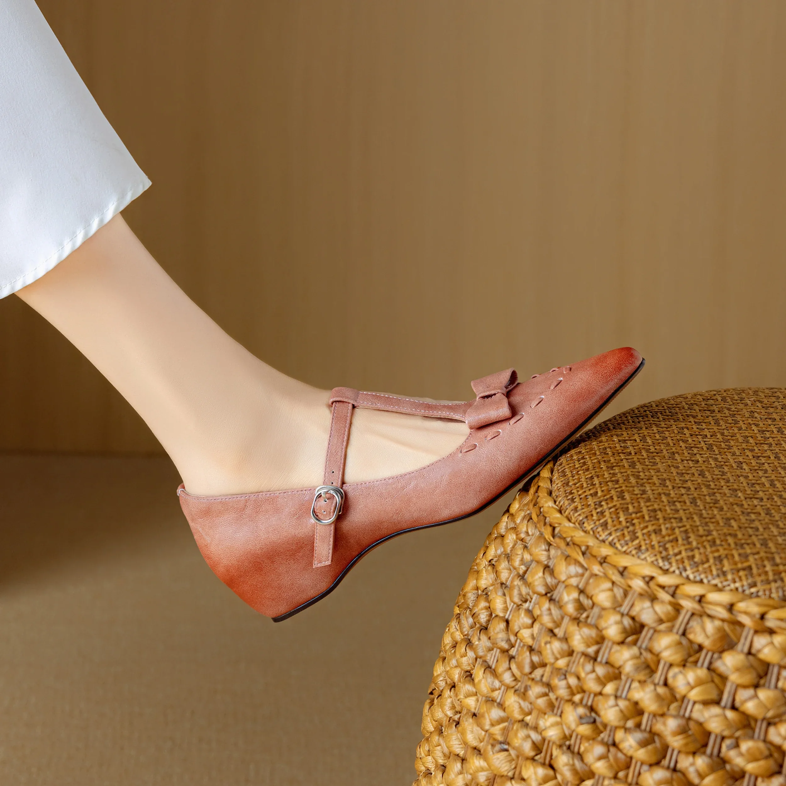 Tiara Genuine Leather Pumps