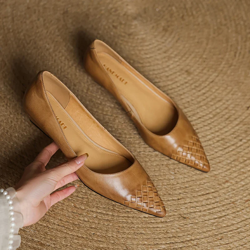 Zelith Genuine Leather Pumps