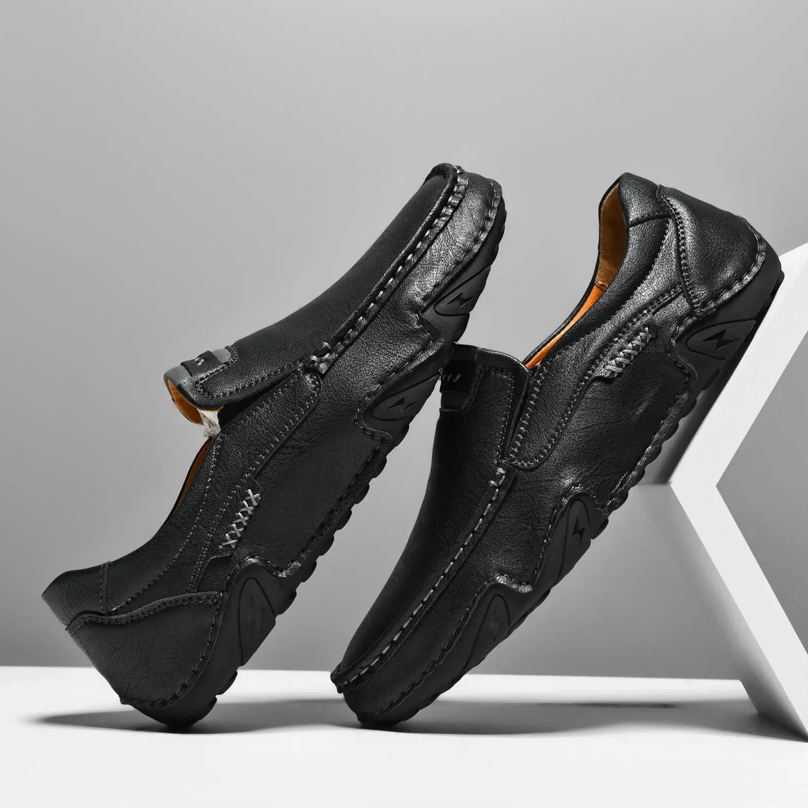 Vanler Leather Loafers